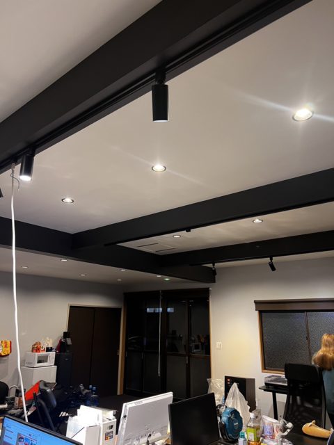 事務所　照明交換工事